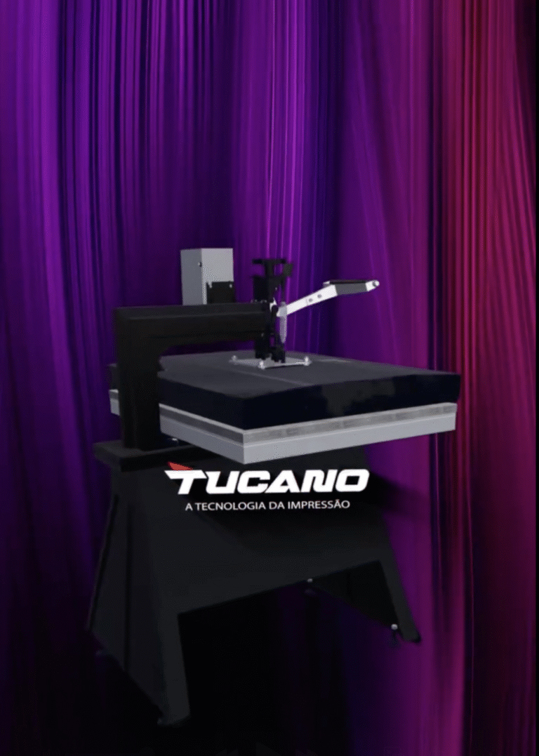 Somos uma indústria de máquinas e equipamentos para serigrafia, sublimação e estamparia. Produzimos prensas térmicas de pequeno e grande porte, manuais e automáticas, mesas térmicas, polemirizadoras, estufa, carrosseis sublimáticos, carrosseis para aplicação de DTG e DTFG e mais uma grande variedade de máquinas e acessórios para o segmento têxtil.
